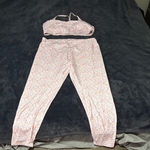 SHEIN Pink Floral Leggings and Top Set